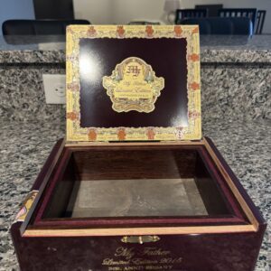 IMG_2334 Cigar Ash Box